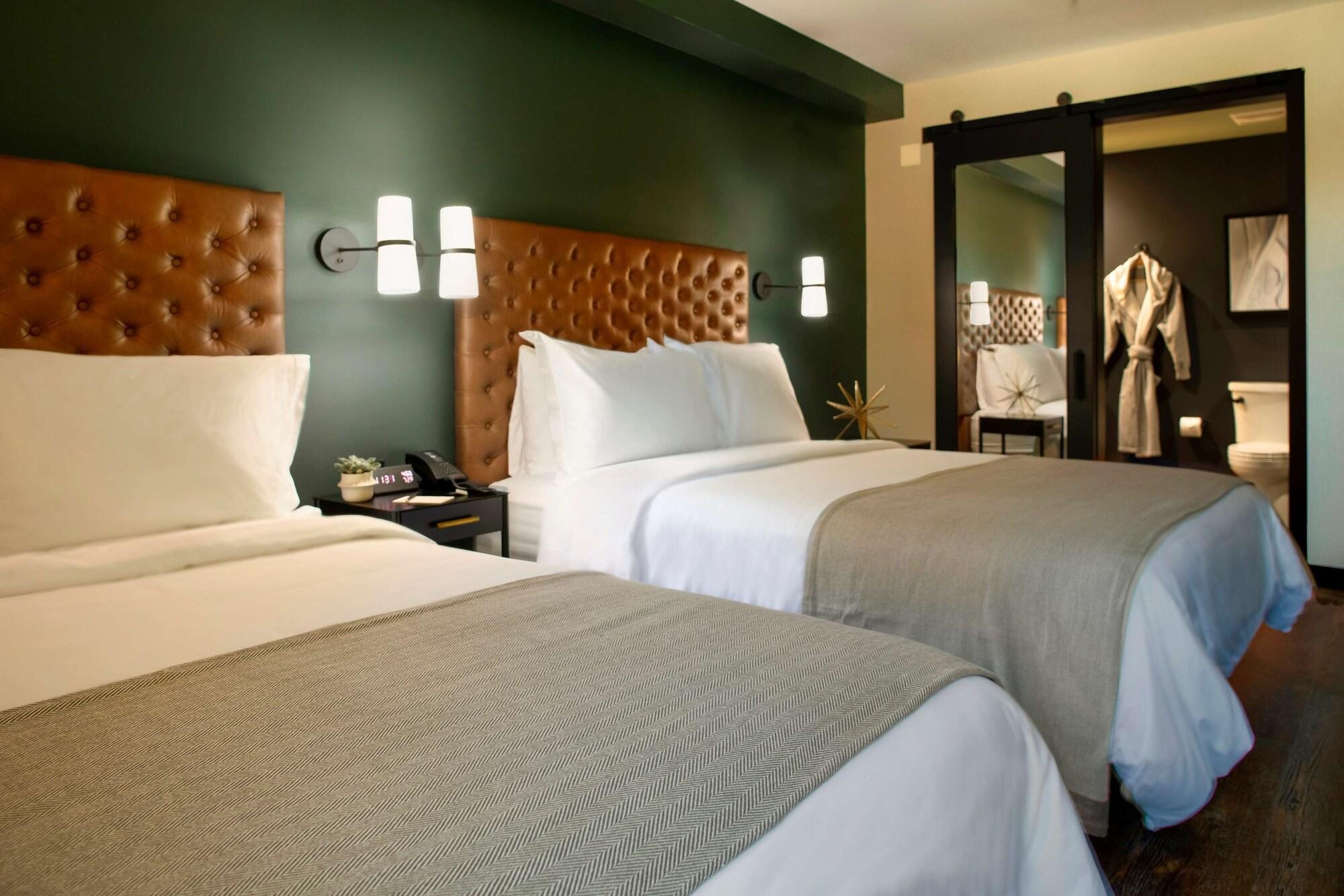 The Lloyd Stamford, Tapestry Collection By Hilton Otel Dış mekan fotoğraf