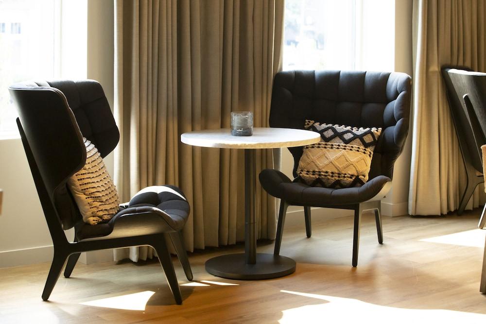 The Lloyd Stamford, Tapestry Collection By Hilton Otel Dış mekan fotoğraf