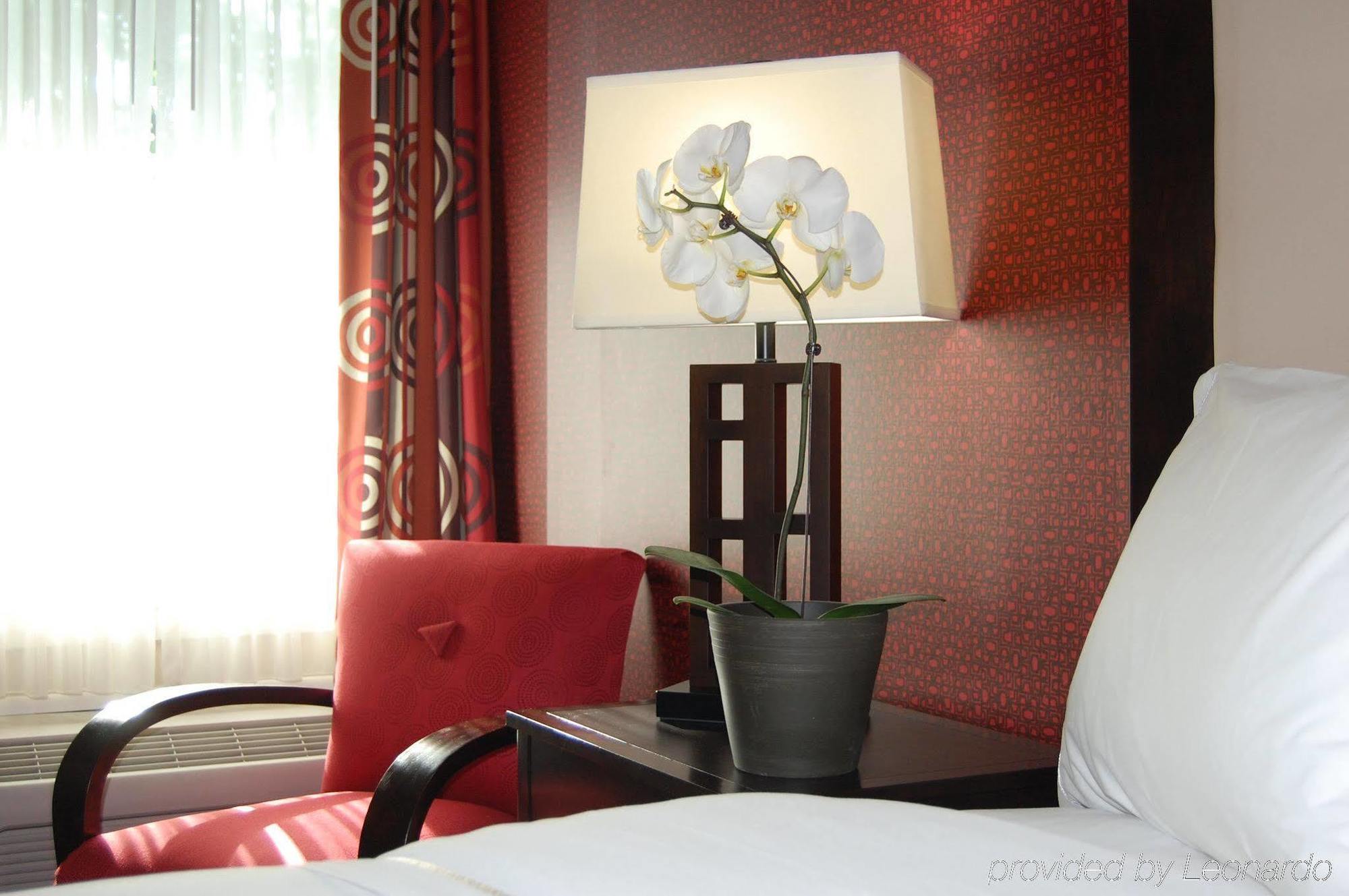 The Lloyd Stamford, Tapestry Collection By Hilton Otel Dış mekan fotoğraf